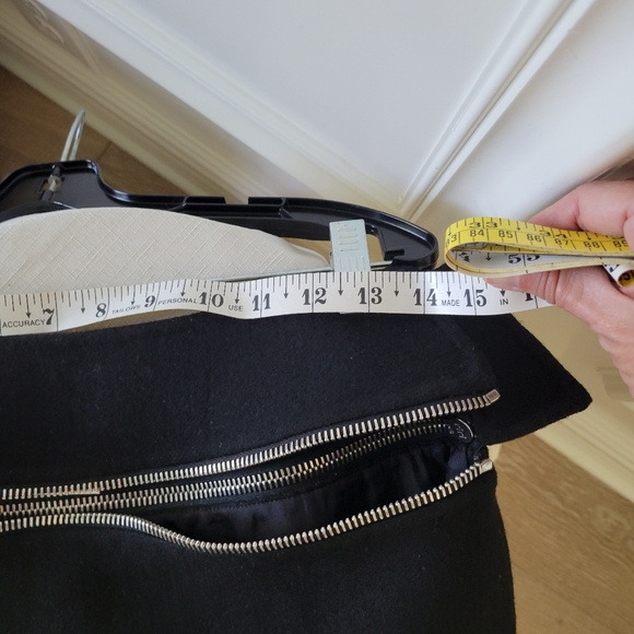 Carlisle, skirt, wool, black, size 2 - Picture 9 of 9